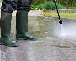 Pressure Washing in Logan County